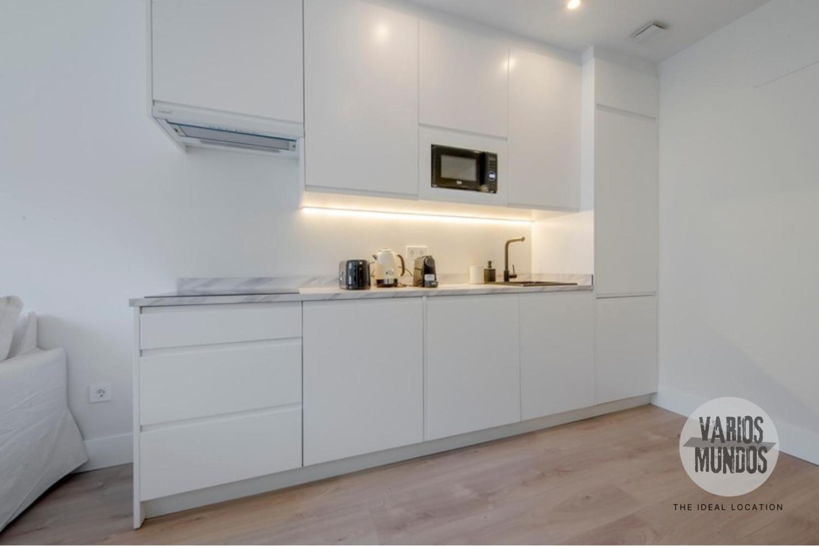 Tu Alojamiento Para 6 En Malasana Ven A San Bernardo 20 Madrid Exterior foto